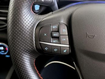 Ford Kuga 1.5T EcoBoost ST-Line X First Edition Euro 6 (s/s) 5dr
