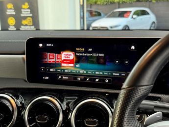Mercedes-Benz CLA 1.3 CLA200 AMG Line (Premium) Coupe 7G-DCT Euro 6 (s/s) 4dr