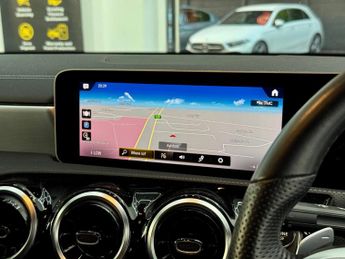 Mercedes-Benz CLA 1.3 CLA200 AMG Line (Premium) Coupe 7G-DCT Euro 6 (s/s) 4dr
