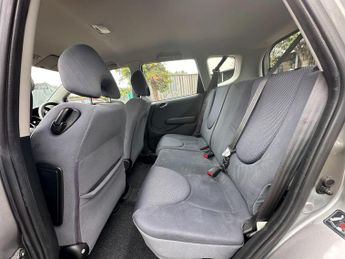 Honda Jazz 1.4 i-DSI SE CVT-7 5dr