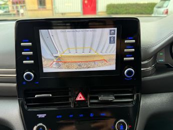 Hyundai IONIQ 1.6 h-GDi Premium SE DCT Euro 6 (s/s) 5dr