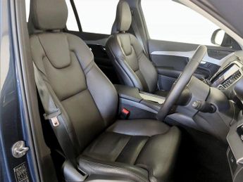Volvo XC90 2.0 B5 MHEV Plus Auto 4WD Euro 6 (s/s) 5dr