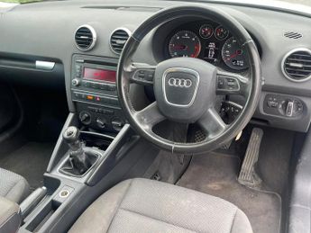 Audi A3 1.6 TDI SE Euro 5 (s/s) 3dr