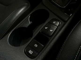 Kia Niro 1.6 GDi 3 DCT Euro 6 (s/s) 5dr