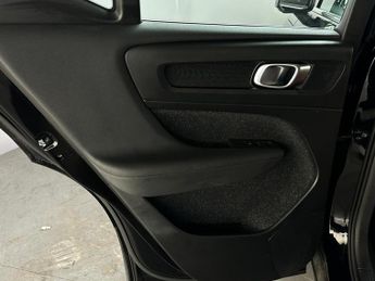 Volvo XC40 1.5h T5 Twin Engine Recharge 10.7kWh Inscription Auto Euro 6 (s/