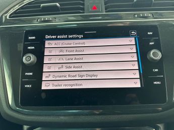 Volkswagen Tiguan 2.0 TDI R-Line DSG 4Motion Euro 6 (s/s) 5dr