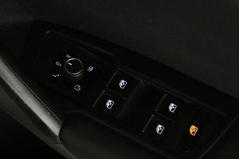 Volkswagen Tiguan 2.0 TDI Elegance DSG Euro 6 (s/s) 5dr