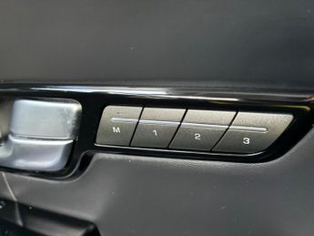 Land Rover Range Rover Evoque 2.0 TD4 HSE Dynamic Auto 4WD Euro 6 (s/s) 3dr