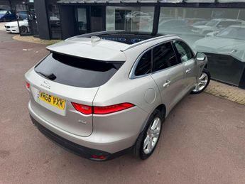 Jaguar F-PACE 2.0 D180 Portfolio Auto AWD Euro 6 (s/s) 5dr