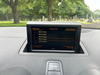 Audi A1 1.4 TFSI S line Sportback S Tronic Euro 5 (s/s) 5dr