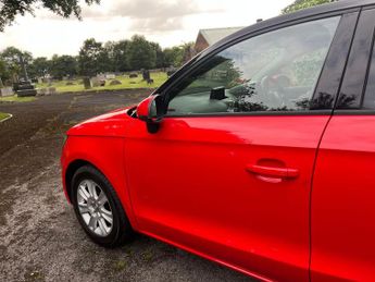 Audi A1 1.4 TFSI S line Sportback S Tronic Euro 5 (s/s) 5dr