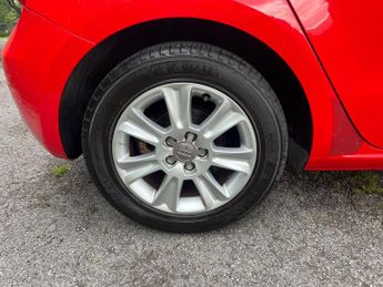 Audi A1 1.4 TFSI S line Sportback S Tronic Euro 5 (s/s) 5dr