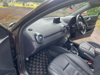Audi A1 1.4 TFSI S line Sportback S Tronic Euro 5 5dr
