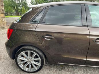 Audi A1 1.4 TFSI S line Sportback S Tronic Euro 5 5dr