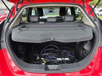 Nissan Leaf 40kWh N-Connecta Auto 5dr