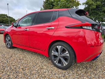 Nissan Leaf 40kWh N-Connecta Auto 5dr