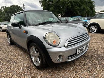MINI Hatch 1.6 Cooper Steptronic Euro 4 3dr