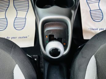 Toyota AYGO 1.0 VVT-i x-play x-shift Euro 5 5dr Euro 5