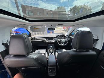 Vauxhall Grandland X 1.2 Turbo Elite Nav Auto Euro 6 (s/s) 5dr
