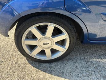 Ford Fiesta 1.25 Zetec Climate 5dr