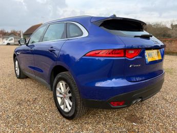 Jaguar F-PACE 2.0 D180 Prestige Auto AWD Euro 6 (s/s) 5dr