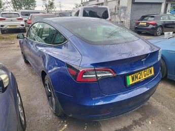 Tesla Model 3 Standard Range Plus Auto RWD 4dr