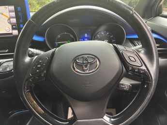 Toyota C-HR 1.8 VVT-h Dynamic CVT Euro 6 (s/s) 5dr