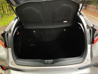 Toyota C-HR 1.8 VVT-h Dynamic CVT Euro 6 (s/s) 5dr