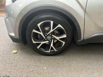 Toyota C-HR 1.8 VVT-h Dynamic CVT Euro 6 (s/s) 5dr
