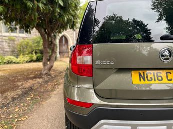 Skoda Yeti 1.2 TSI SE L Outdoor DSG Euro 6 (s/s) 5dr