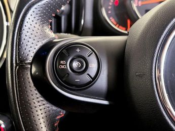 MINI Countryman 1.5 10kWh Cooper SE Sport Auto ALL4 Euro 6 (s/s) 5dr
