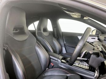 Mercedes-Benz CLA 2.0 CLA220 AMG Line Coupe 7G-DCT Euro 6 (s/s) 4dr