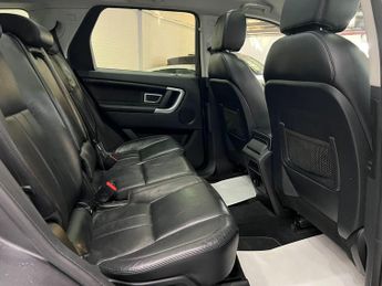 Land Rover Discovery Sport 2.0 TD4 HSE Black Auto 4WD Euro 6 (s/s) 5dr