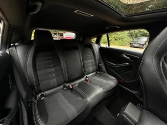 Mercedes-Benz CLA 2.1 CLA220d Sport Shooting Brake 7G-DCT Euro 6 (s/s) 5dr