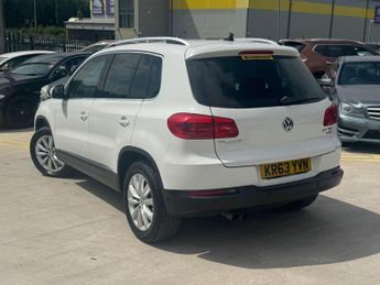 Volkswagen Tiguan 2.0 TDI BlueMotion Tech Match DSG 4WD Euro 5 (s/s) 5dr