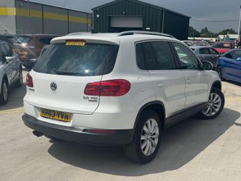 Volkswagen Tiguan 2.0 TDI BlueMotion Tech Match DSG 4WD Euro 5 (s/s) 5dr