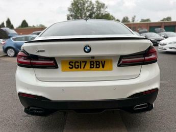 BMW 5 Series 3.0 530d M Sport Auto xDrive Euro 6 (s/s) 4dr
