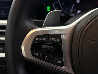 BMW 3 Series 2.0 330e 12kWh M Sport Auto Euro 6 (s/s) 4dr