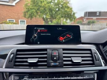 BMW 3 Series 2.0 320d Luxury Touring Auto Euro 6 (s/s) 5dr
