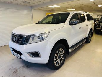 Nissan Navara 2.3 dCi Acenta+ 4WD Euro 6 (s/s) 4dr
