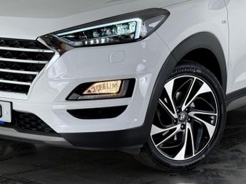 Hyundai TUCSON 2.0 CRDi Premium SE Auto 4WD Euro 6 (s/s) 5dr