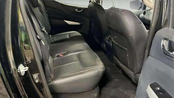 Nissan Navara 2.3 dCi Trek -1 Auto 4WD Euro 6 4dr