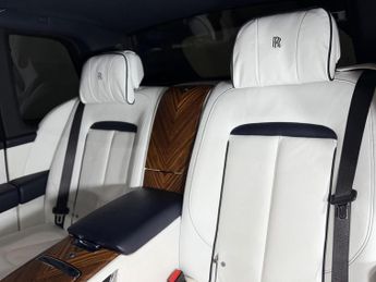 Rolls-Royce Cullinan 6.75 V12 Black Badge Auto 4WD Euro 6 5dr