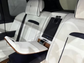 Rolls-Royce Cullinan 6.75 V12 SUV 5dr Petrol Auto 4WD Euro 6 (563 bhp)