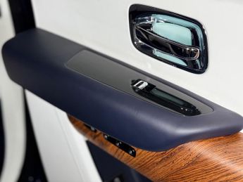 Rolls-Royce Cullinan 6.75 V12 Black Badge Auto 4WD Euro 6 5dr