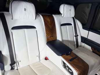 Rolls-Royce Cullinan 6.75 V12 Black Badge Auto 4WD Euro 6 5dr