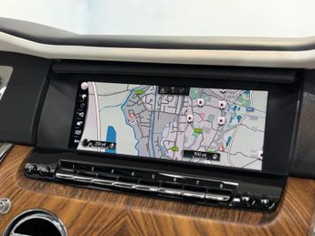 Rolls-Royce Cullinan 6.75 V12 SUV 5dr Petrol Auto 4WD Euro 6 (563 bhp)