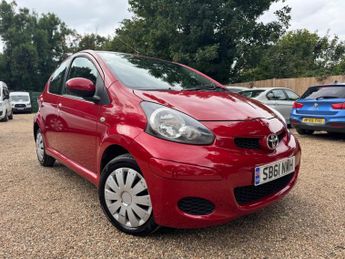 Toyota AYGO 1.0 VVT-i Ice Euro 5 5dr