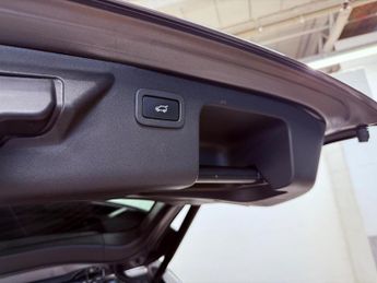 Land Rover Discovery Sport 2.0 TD4 Landmark Auto 4WD Euro 6 (s/s) 5dr