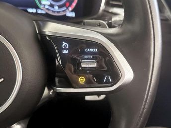 Jaguar F-PACE 2.0 P400e 17.1kWh S Auto AWD Euro 6 (s/s) 5dr